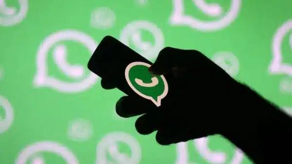 Facebook Sözleşmesi ve Whatsapp Sınırlandırması